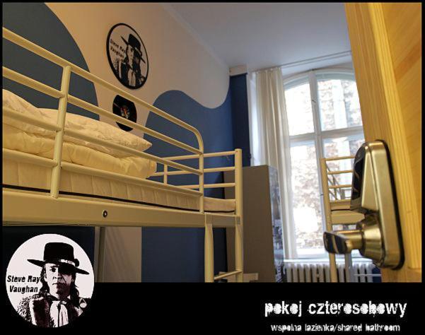 La Guitarra Hostel Poznań Buitenkant foto